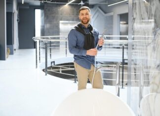 Cold Storage Flooring: Why Standard Systems Fail and What Actually Works food service flooring